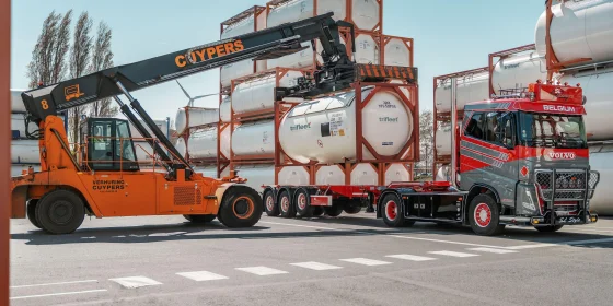 Trifleet-gas-tankcontainer-22BAR-24.600-liter-T50-20ft.jpg