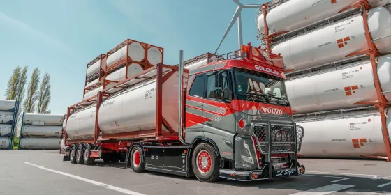 T11 20 000 litre 4 BAR Standard ISO tank container 3
